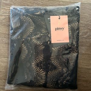 Pinsy Black Sculpting Lace Shapsuit 1X BRAND NEW IN PACKAGING